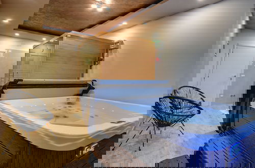 Foto 30 - Luxurious Villa in Rovinj With Pool
