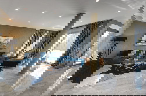 Foto 19 - Luxurious Villa in Rovinj With Pool