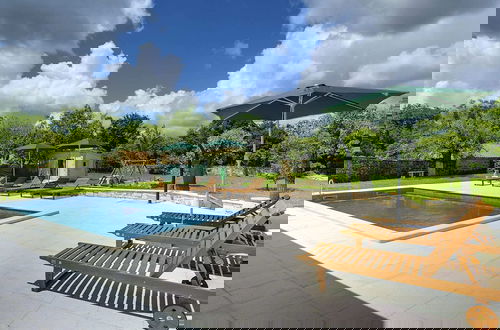 Foto 1 - Holiday Home in Rojnici With Pool