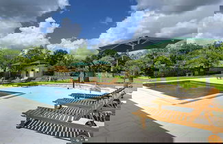 Foto 1 - Holiday Home in Rojnici With Pool