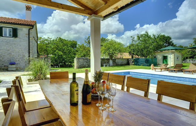 Holiday Home in Rojnici With Private Pool - Foto 22
