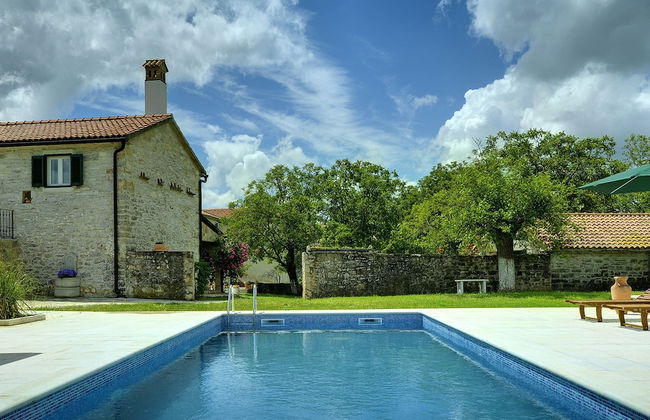 Holiday Home in Rojnici With Private Pool - Foto 23