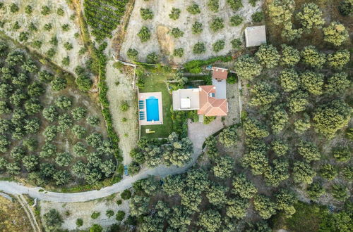 Photo 18 - Secluded Villa w Private Pool, Children Play Area, Pool Table, BBQ & Sea Views