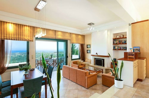 Photo 16 - Secluded Villa w Private Pool, Children Play Area, Pool Table, BBQ & Sea Views