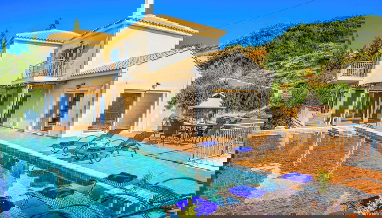 Foto 1 - Villa Louloudia