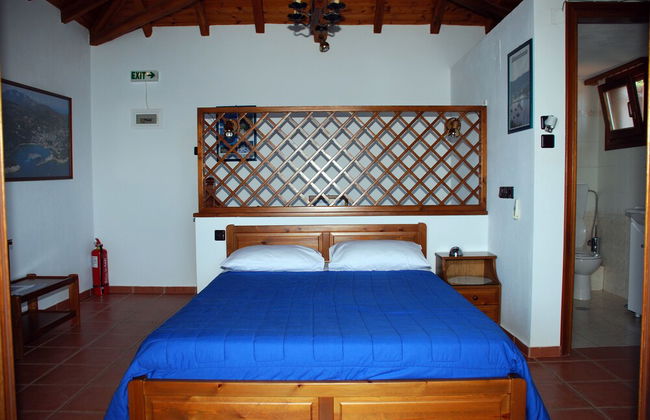 Villa Elena - Photo 3