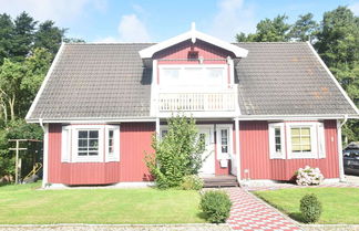 Foto 1 - Modern Apartment in Wittenbeck With Terrace, Fenced Garden