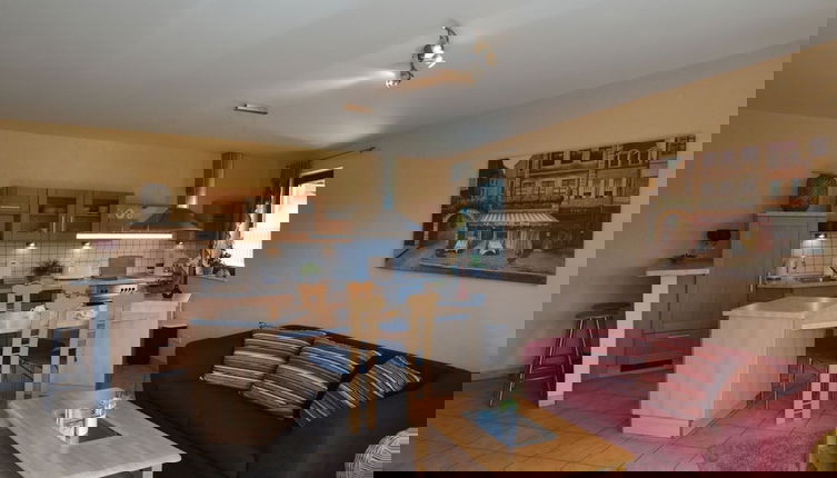 Foto 1 - Cozy Apartment in Nohn With Terrace, Garden, BBQ