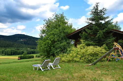 Photo 17 - Vintage Holiday Home in Grafenried With Garden