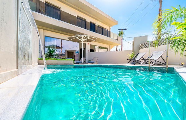 Pathos SeaSide Suites - Foto 1