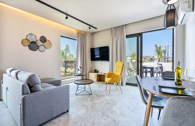 Pathos SeaSide Suites - Foto 18
