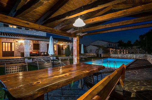 Foto 21 - Elegant Villa in Istria With Outdoor Pool