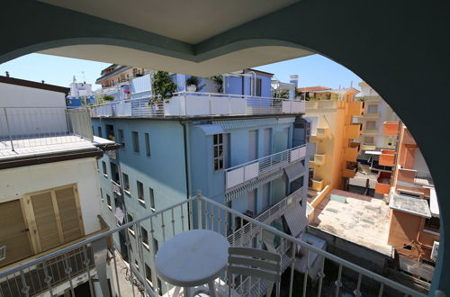 Photo 39 - Apartment 20 Meters From The Sea 7 Beds With Small Sea View