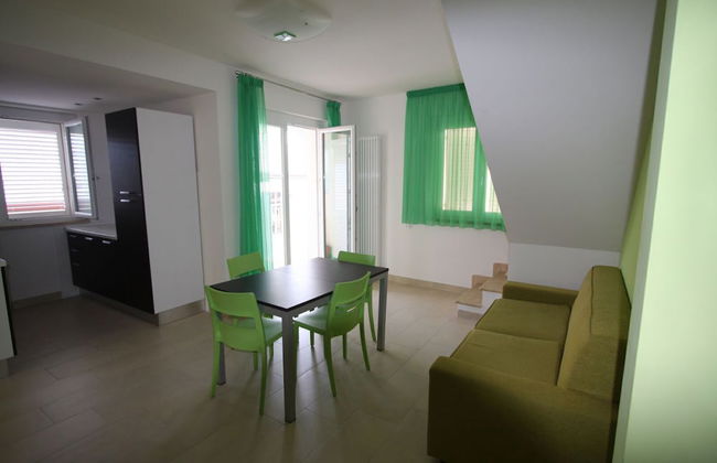 Apartment 20 Meters From The Sea 7 Beds With Small Sea View - Foto 21