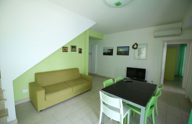 Apartment 20 Meters From The Sea 7 Beds With Small Sea View - Foto 28