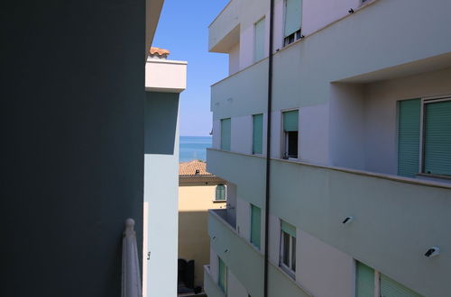 Photo 40 - Apartment 20 Meters From The Sea 7 Beds With Small Sea View