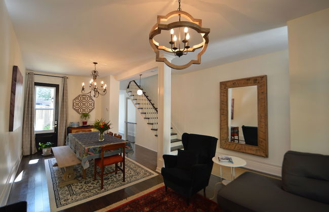 Beautiful 4BR Downtown House, Sleeps 10 - Foto 38