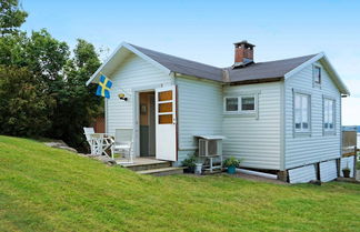 Photo 1 - 5 Person Holiday Home in Uddevalla