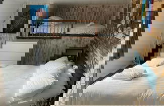 Foto 2 - Charming Chalet - Sleep 3/4 & Free Parking