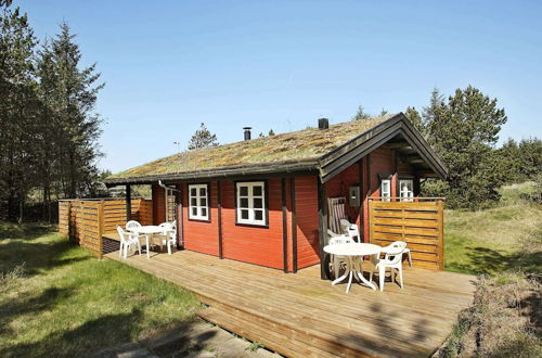 Foto 1 - 4 Person Holiday Home in Lokken