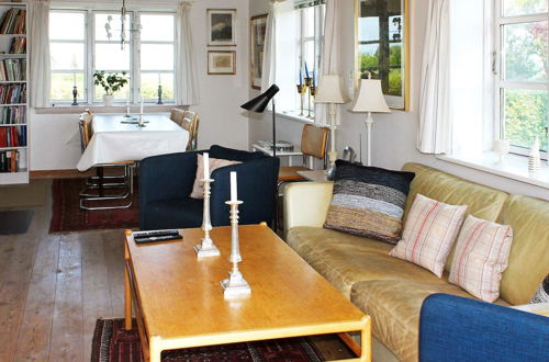 Photo 4 - Cozy Holiday Home in Gudhjem near Golf Course