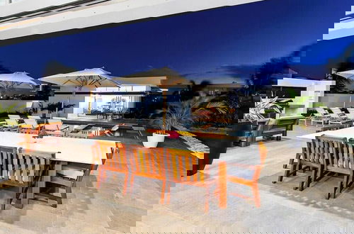 Photo 57 - New Seaside Vacation Villa With Hotel Amenities v9