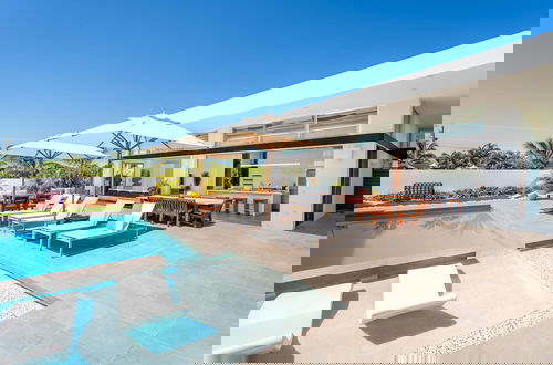 Photo 1 - New Seaside Vacation Villa With Hotel Amenities v9