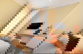 Foto 3 - Chic Hotel-1br/4p In the Heart of the Palais Royal