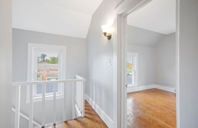 3 Bedroom 2 Bath Home Near Notre Dame 123nd - Photo 14