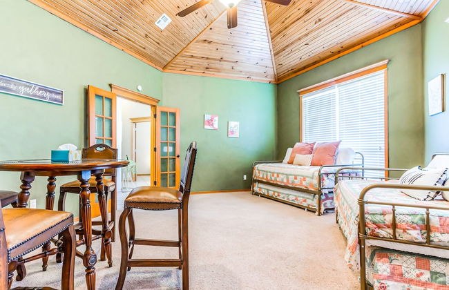 5-bedroom With 6 Beds for Social Gathering - Foto 4