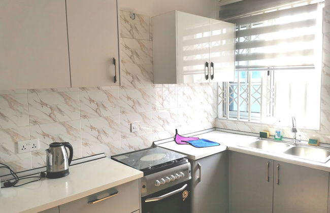 Tropical Oasis in Accra - 2 Bedroom Apartment - Photo 19