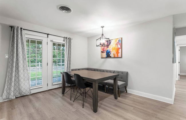 Spacious 4Bed Home in South Atx -Monthly - Photo 18