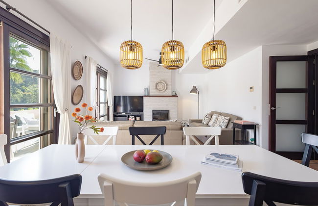 El Casar Townhouse Benahavis - Photo 14