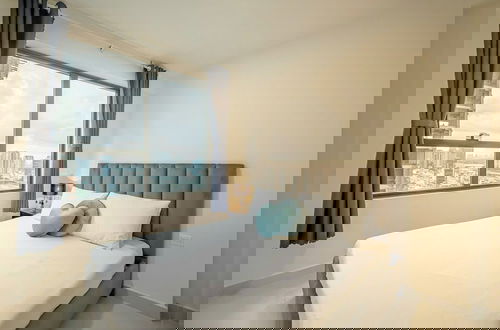 Photo 3 - SOHO Citypoint Central Suites