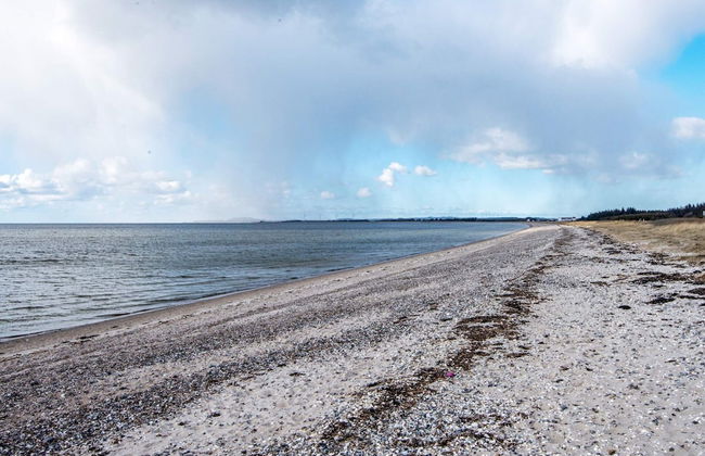 7 Person Holiday Home in Logstor - Foto 1