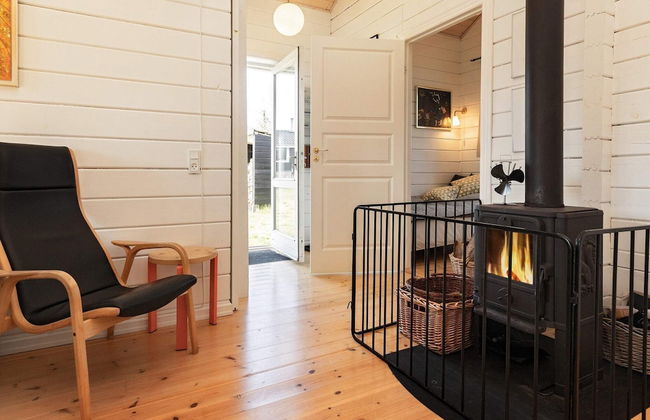 7 Person Holiday Home in Logstor - Foto 13