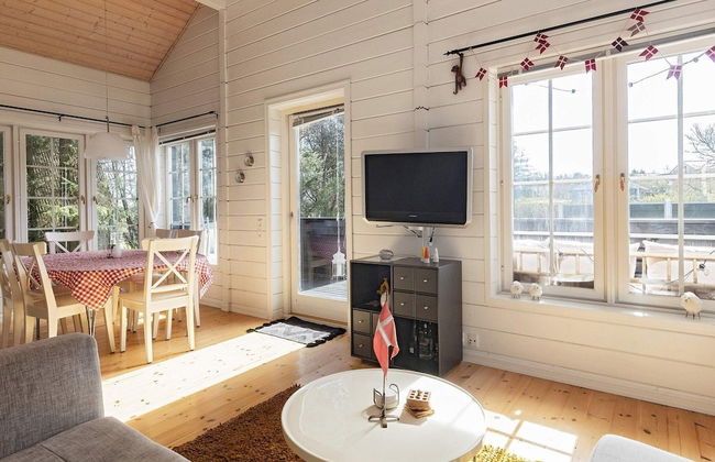 7 Person Holiday Home in Logstor - Foto 12