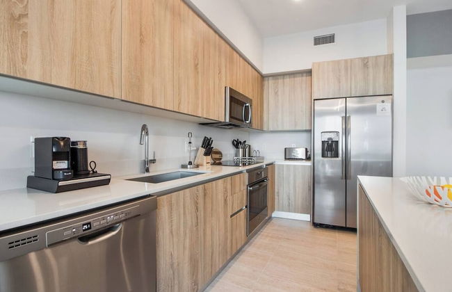 Spacious 2-Bedroom Apartment - Photo 12