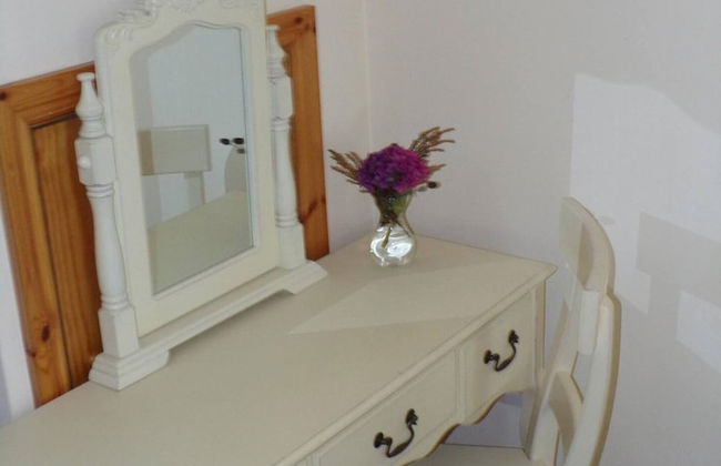 Double Room Ensuite Near Hillsborough Palaces - Photo 4