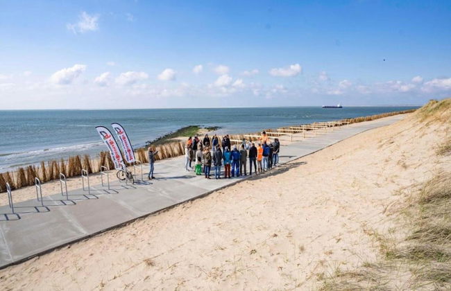 Holiday Home in Huisduinen Near the Dunes and sea - Photo 37