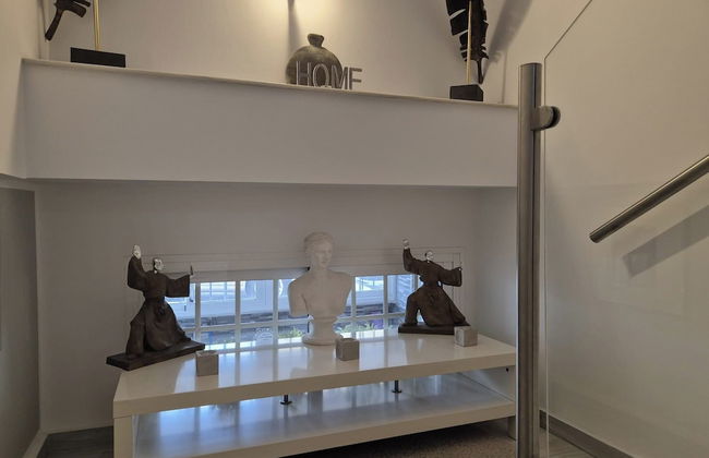 Luxurious Three Bedroom Duplex Apt Close to Beach - Foto 25