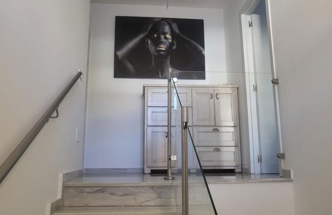 Luxurious Three Bedroom Duplex Apt Close to Beach - Foto 22