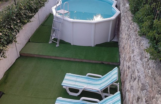 Casa Rural Garnacha de Borja has a Barbacue and Terrace - Photo 28
