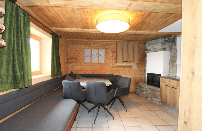 New Holiday Home on the Alm With Terrace and Balcony - Foto 21