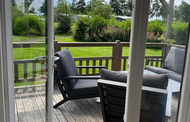 Modern 6-person Chalet in the Frisian Countryside, 3 Bedrooms and Wifi - Foto 68