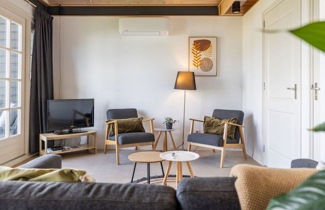 Modern 6-person Chalet in the Frisian Countryside, 3 Bedrooms and Wifi - Foto 49