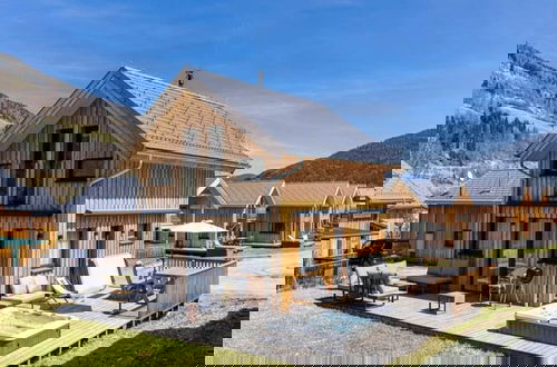 Foto 1 - Chalet With Spacious Terrace