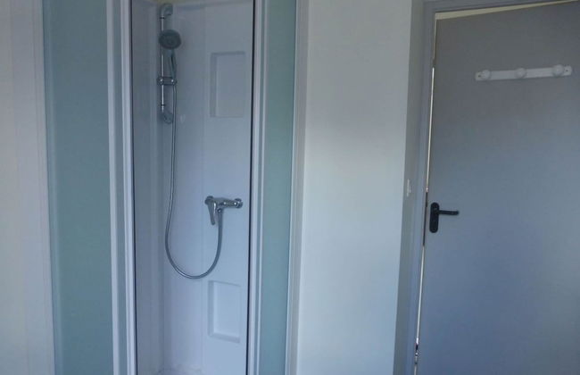 Apartment Near the Beach in Ploulec'h - Photo 16