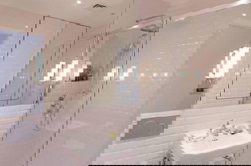 Foto 6 - Modern, Luxurious 1BR Flat- Heart of Covent Garden