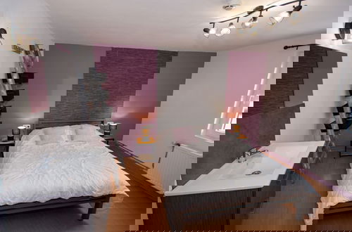 Foto 7 - Spacious Mansion in Waimes With Sauna